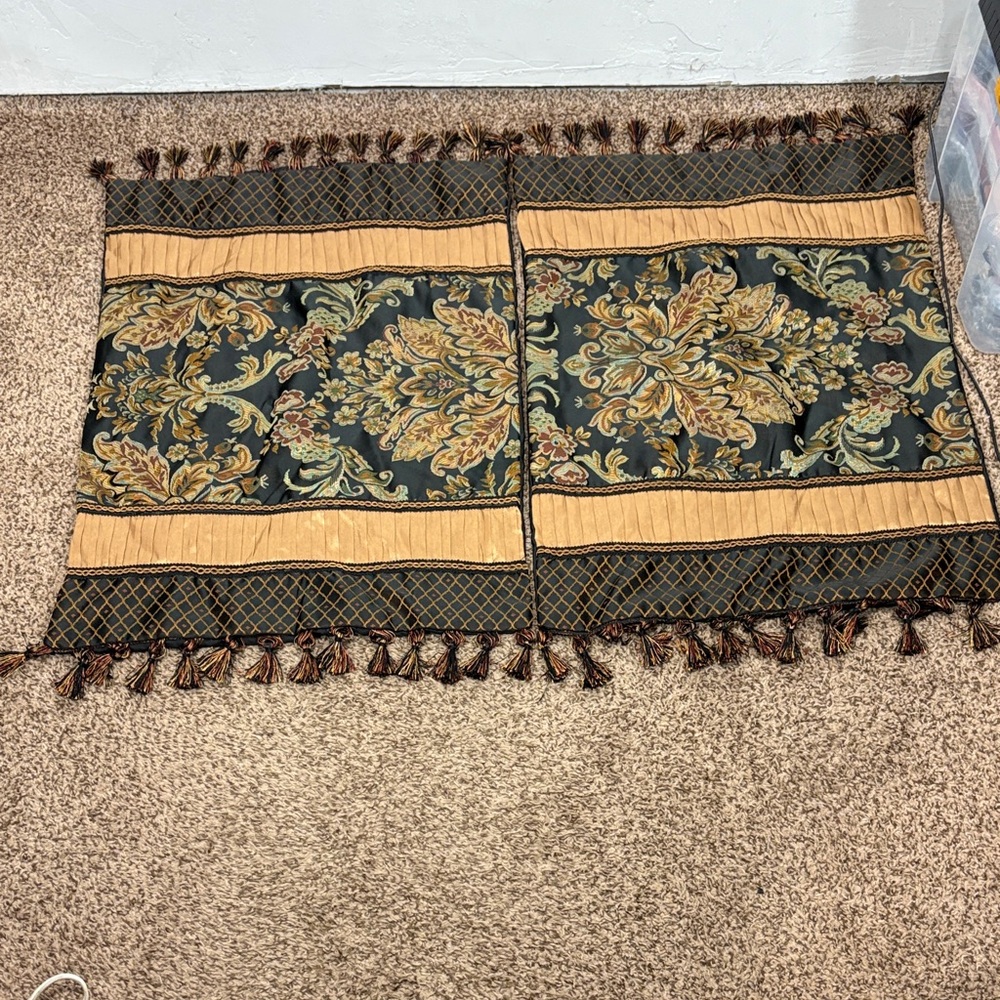 Chris Madden Elegant Tapestry Pillow Covers with Tassels - set of two